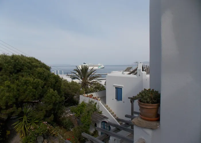 & Rania Aparthotel Mykonos Town