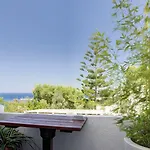 & Rania