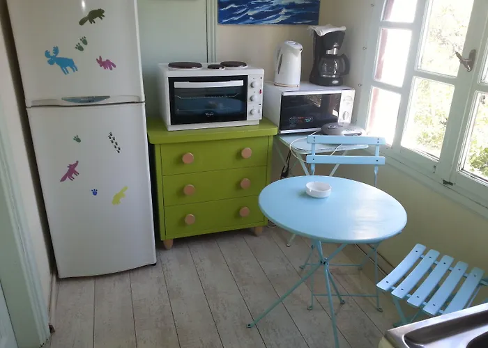 & Rania 3* Mykonos Town