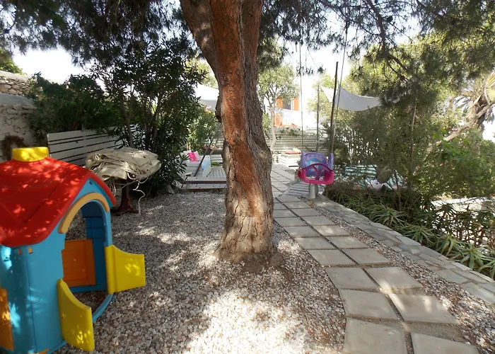 & Rania 3* Mykonos Town