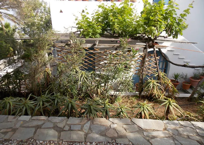 Aparthotel & Rania Mykonos Town