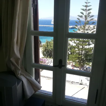 Studios&suites Rania 3*