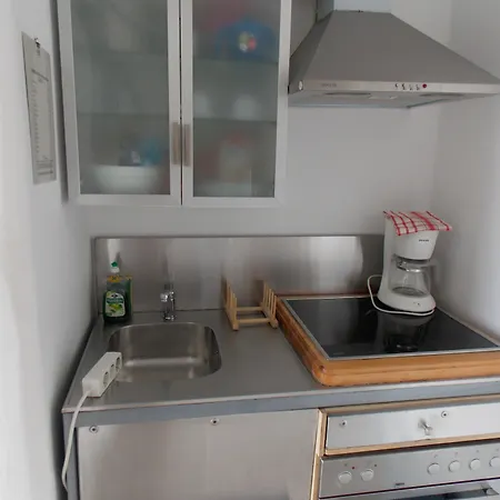 Studios&suites Rania 3*