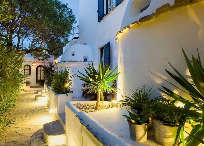 Ξενοδοχείο με διαμερίσματα & Rania