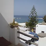 & Rania 3* Mykonos Town